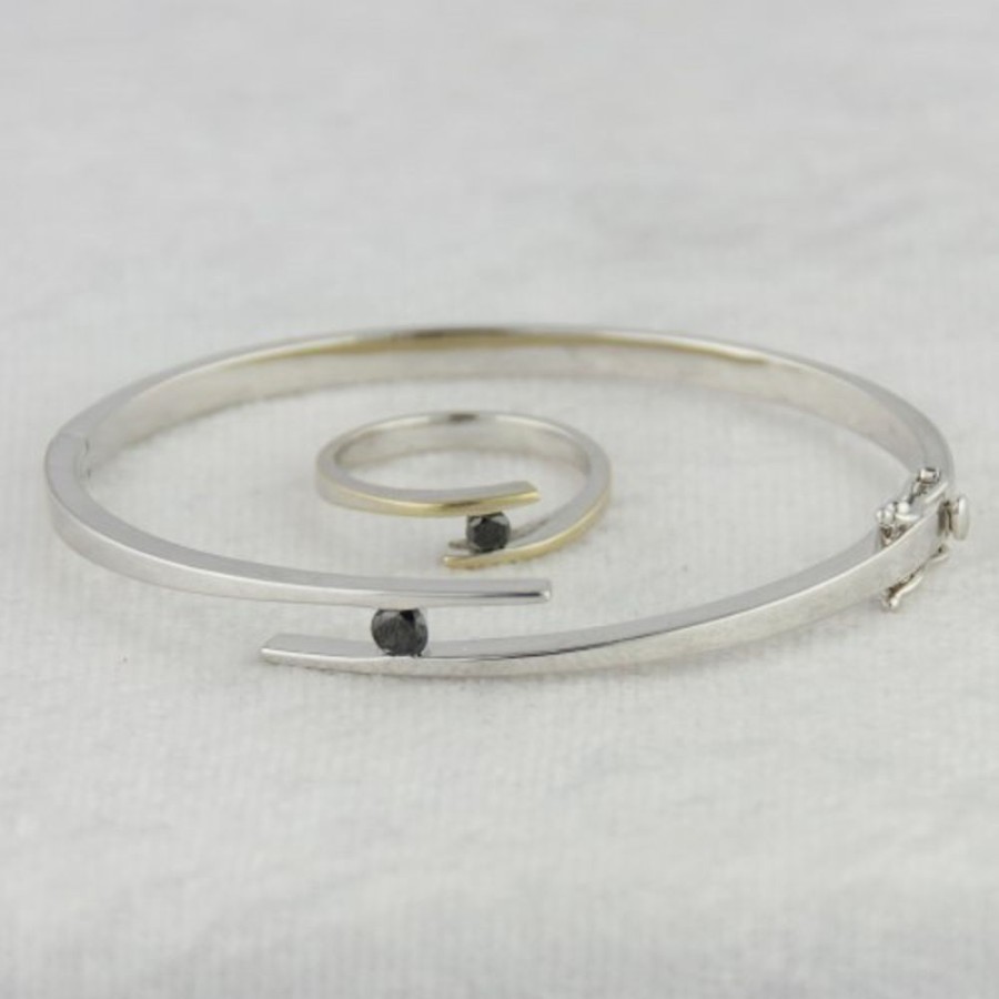 Smykker Skattekisten Armband | Armring Og Ring I Hvitt Gull Med Sort Diamant